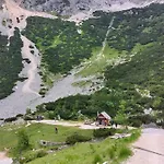 Hostel Ticarjev Dom At Vrsic Pass Soca