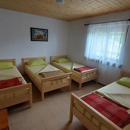 Hostel Ticarjev Dom At Vrsic Pass *