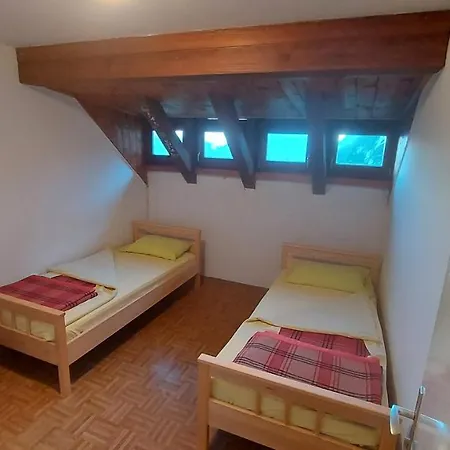 Ticarjev Dom At Vrsic Pass Soča