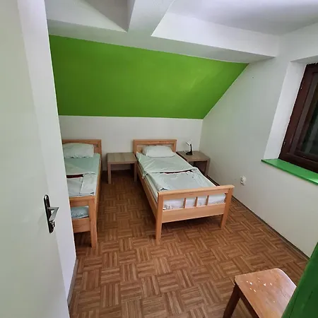 Ticarjev Dom At Vrsic Pass *