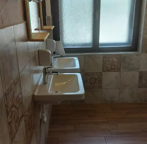 Ticarjev Dom At Vrsic Pass Hostel Soča