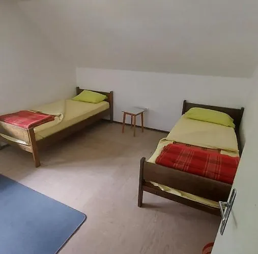 Ticarjev Dom At Vrsic Pass Hostel Soča