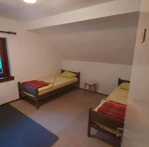 Ticarjev Dom At Vrsic Pass Soča