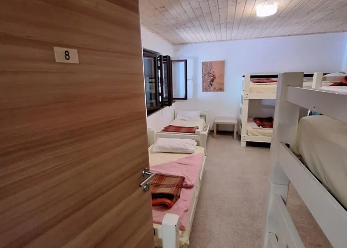 Hostel Ticarjev Dom At Vrsic Pass Soča