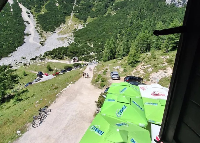 Ticarjev Dom At Vrsic Pass *