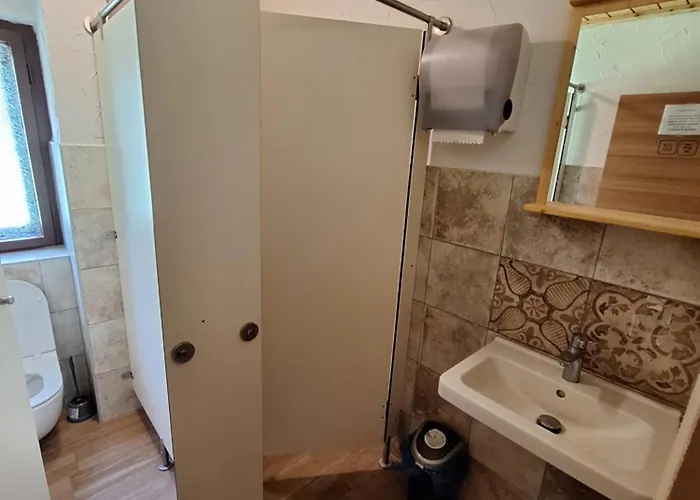 Ticarjev Dom At Vrsic Pass Soča