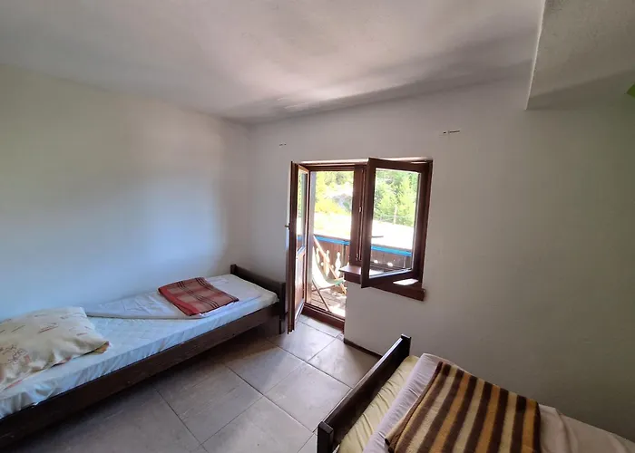 Hostel Ticarjev Dom At Vrsic Pass