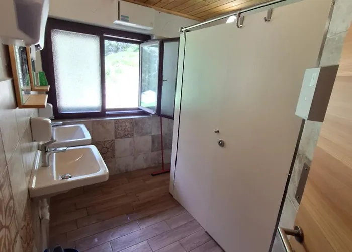 Hostel Ticarjev Dom At Vrsic Pass *